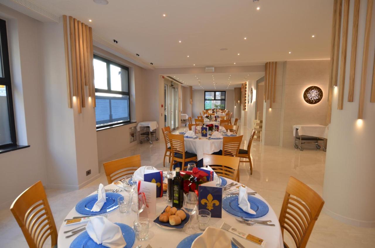 Hotel Ristorante Toscana Alassio Luaran gambar