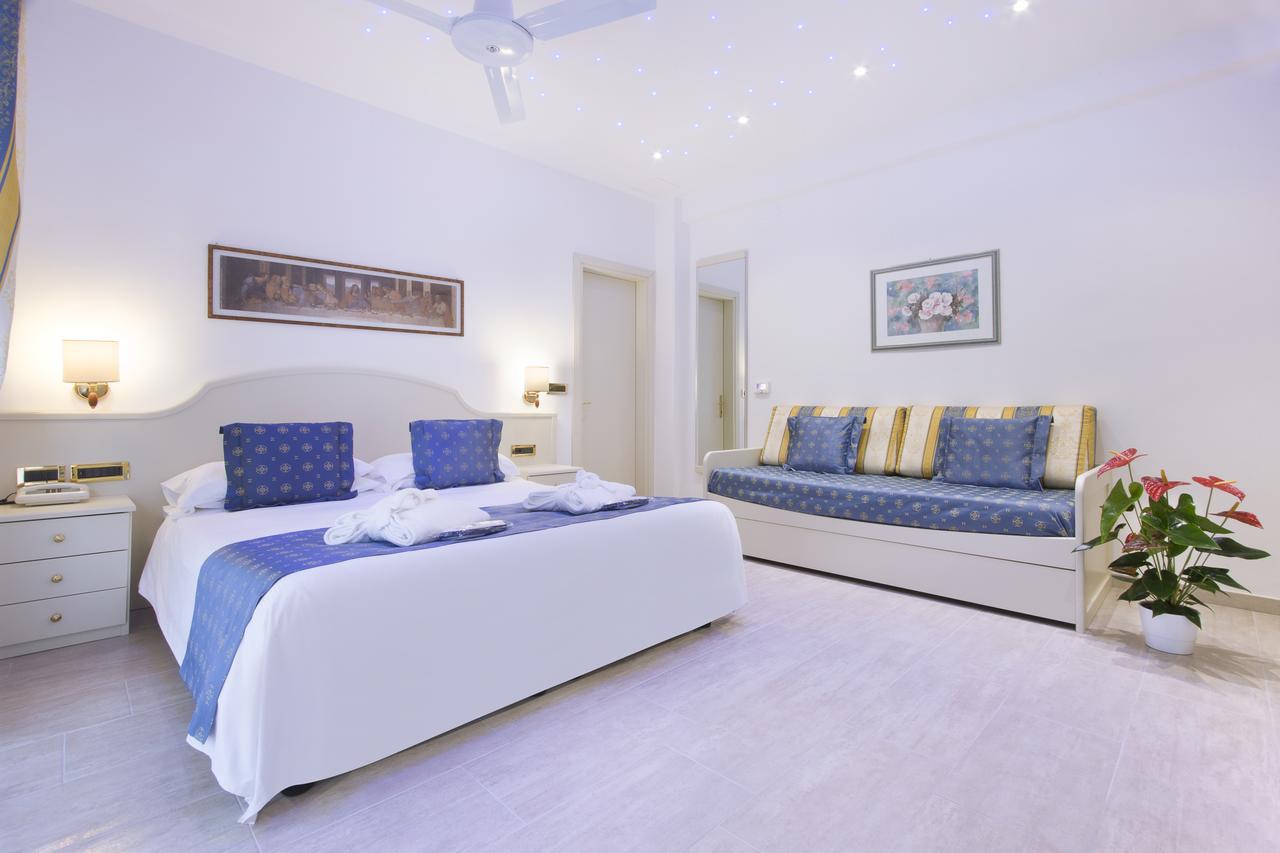 Hotel Ristorante Toscana Alassio Luaran gambar